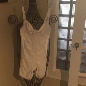 Body shaper New without tags